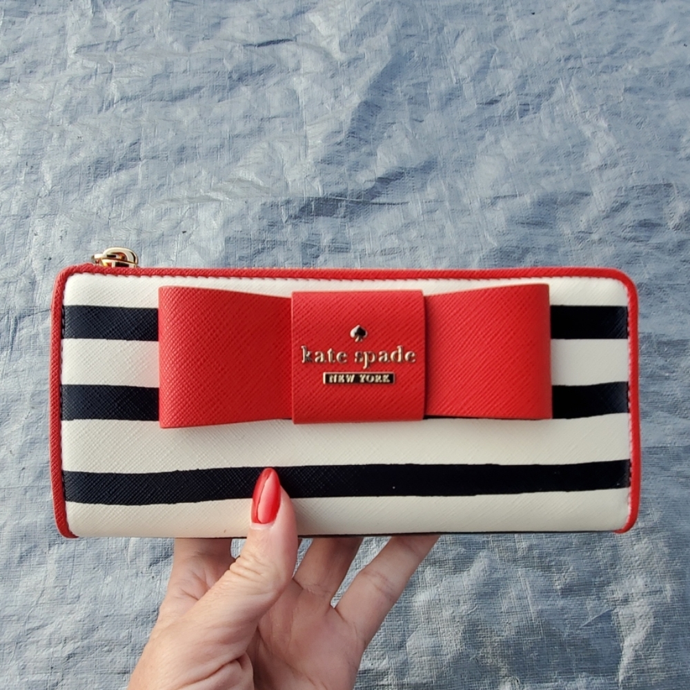 Kate spade wallet